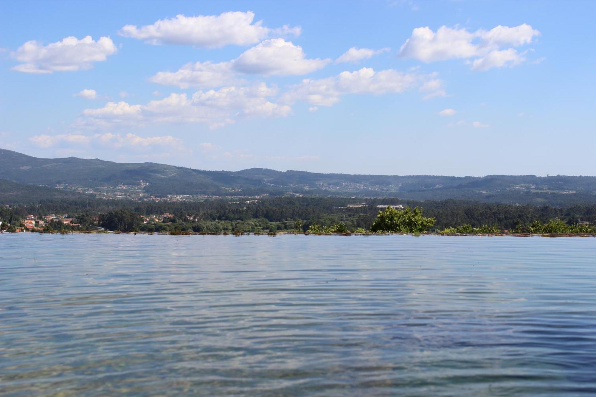 הוילה Vila de Punhe Casas Do Monte De Roques מראה חיצוני תמונה